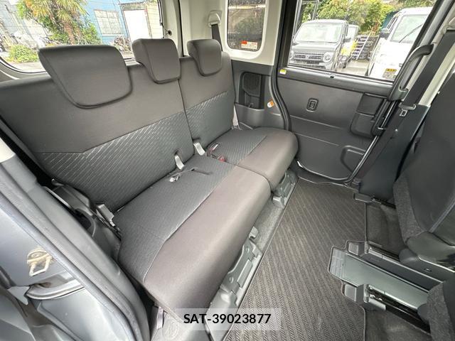 Toyota ROOMY 2019-06 8866706-10