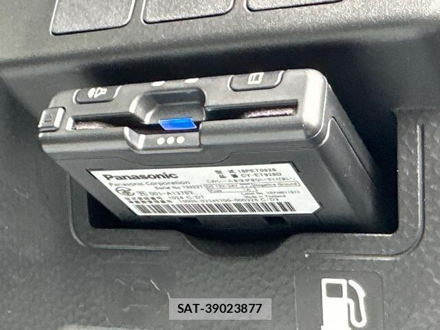 Toyota ROOMY 2019-06 8866706-3