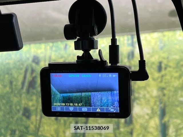 Toyota ROOMY 2019-04 8867211-6