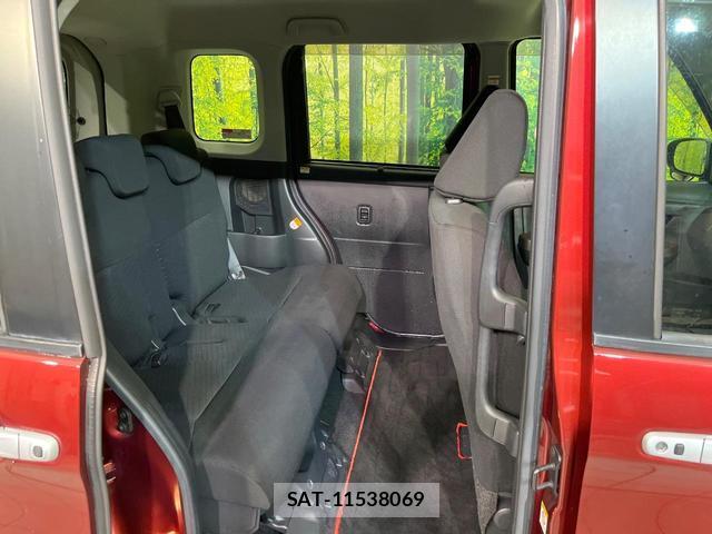 Toyota ROOMY 2019-04 8867211-8