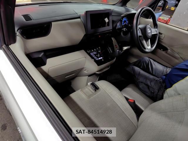 Nissan ROOX 2022-05 8865761-2