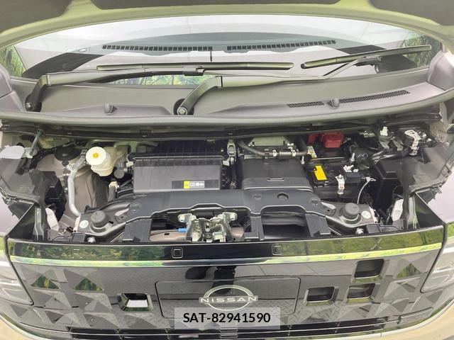 Nissan ROOX 2025-10 8866018-17