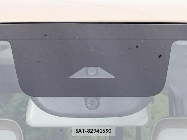 Nissan ROOX 2025-10 8866018-4