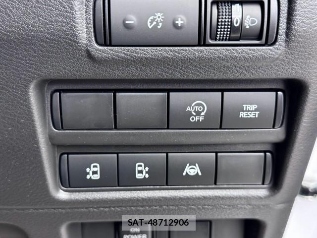 Nissan ROOX 2025-09 8866524-9