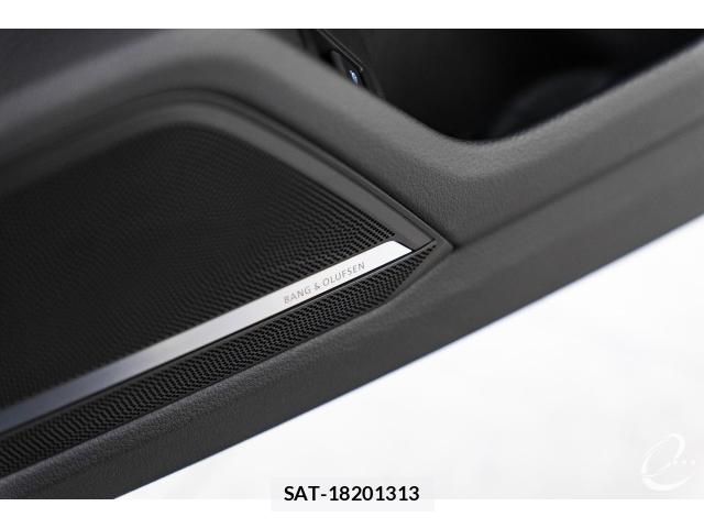 Audi RS6 2021-02 8865523-9
