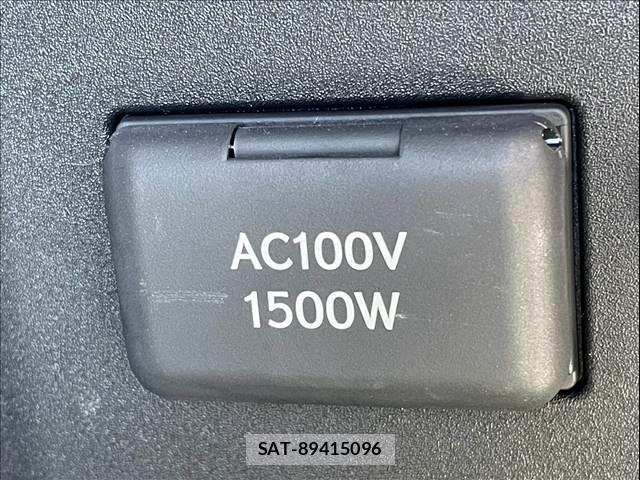Lexus RX 2023-02 8867398-9