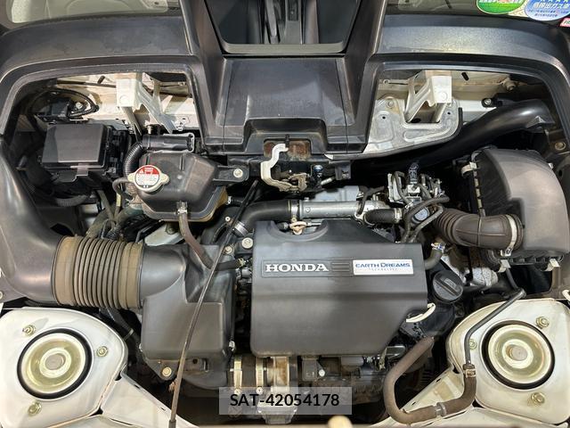 Honda S660 2017-04 8867557-18
