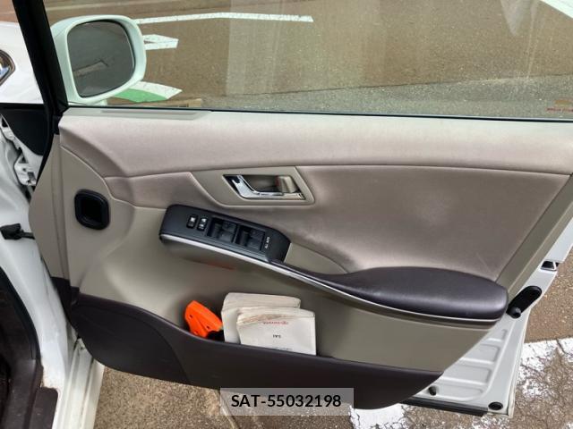 Toyota SAI 2010-10 8865916-4