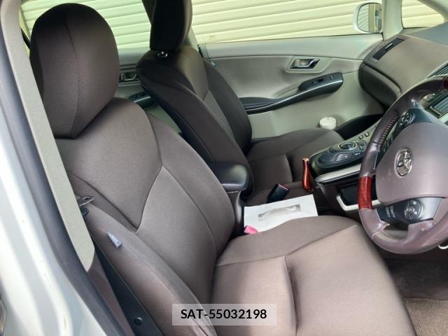 Toyota SAI 2010-10 8865916-6