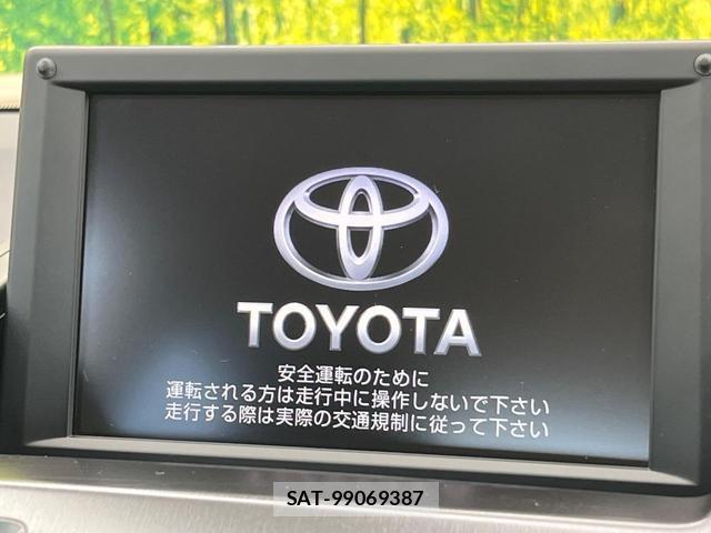 Toyota SAI 2011-05 8867188-2
