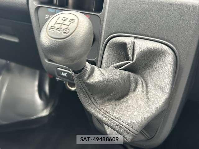 Subaru SAMBAR 2022-10 8866578-6