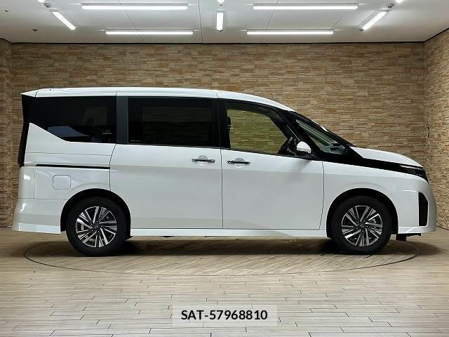 Nissan SERENA 2025-03 8865661-17