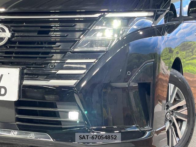 Nissan SERENA 2023-04 8865730-13