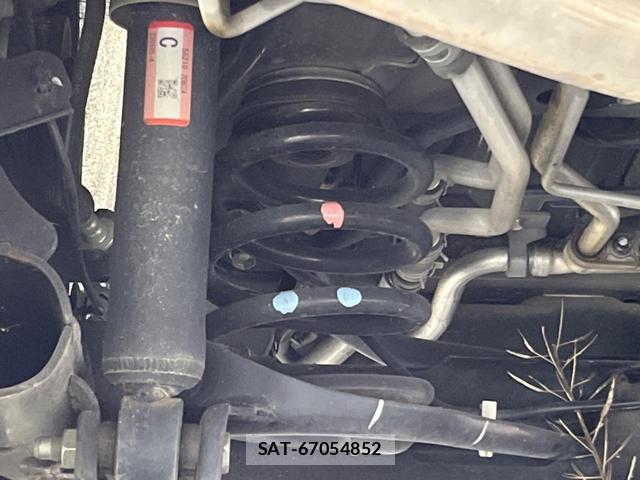 Nissan SERENA 2023-04 8865730-19