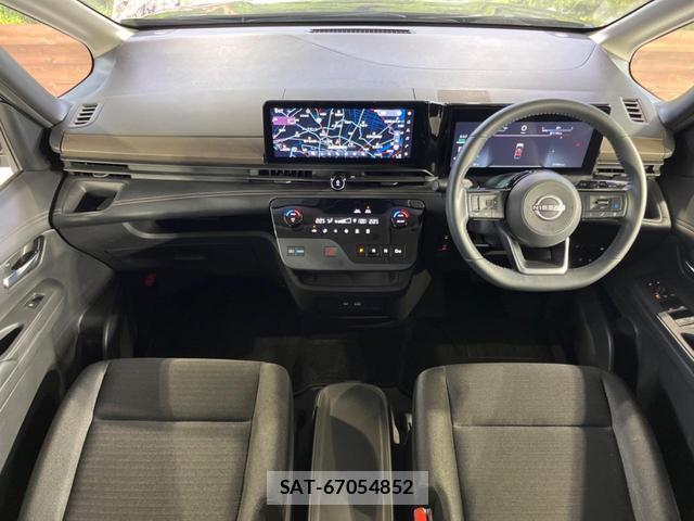 Nissan SERENA 2023-04 8865730-2
