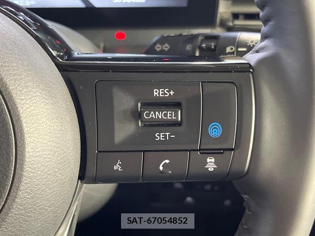 Nissan SERENA 2023-04 8865730-7