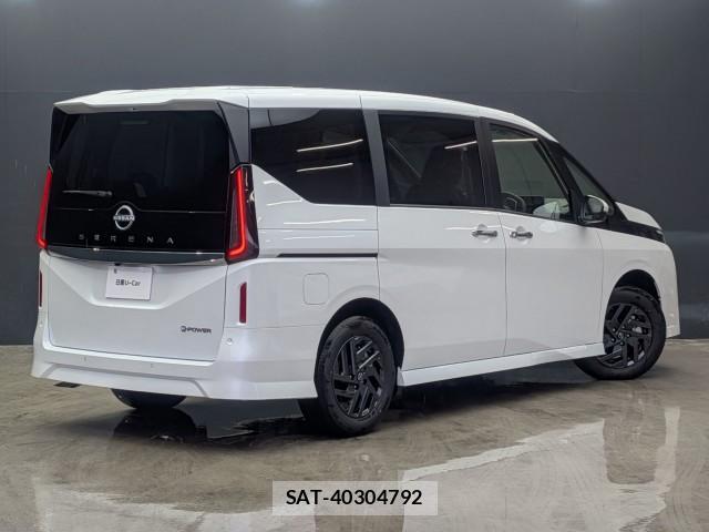 Nissan SERENA 2026-07 8865764-1