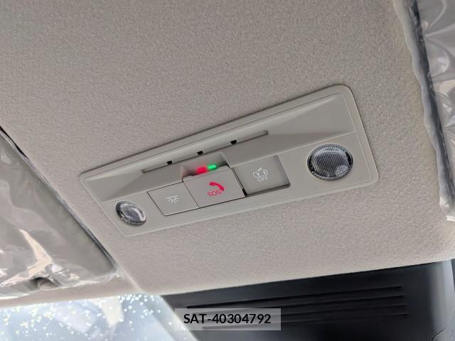 Nissan SERENA 2026-07 8865764-12