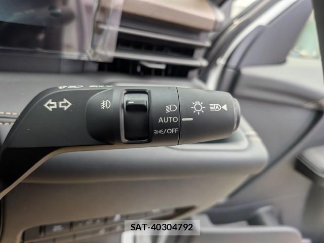 Nissan SERENA 2026-07 8865764-16