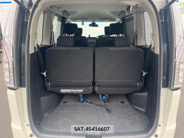 Nissan SERENA 2015-09 8866242-10
