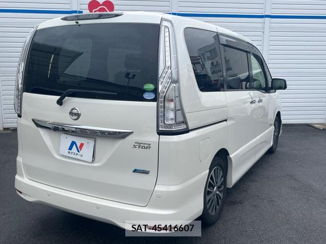 Nissan SERENA 2015-09 8866242-17