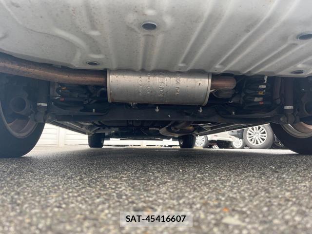 Nissan SERENA 2015-09 8866242-19