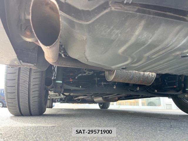 Nissan SERENA 2019-02 8866439-18