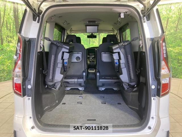 Nissan SERENA 2021-10 8866484-10