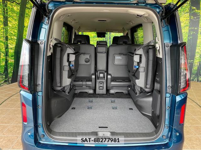 Nissan SERENA 2023-04 8866726-11