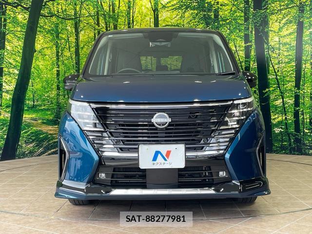 Nissan SERENA 2023-04 8866726-15