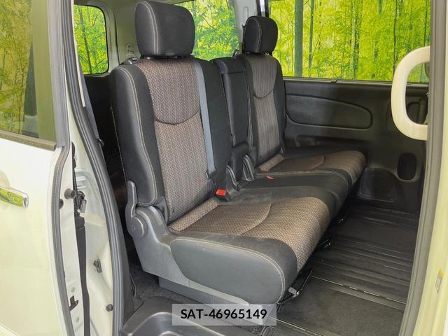 Nissan SERENA 2015-09 8866829-8