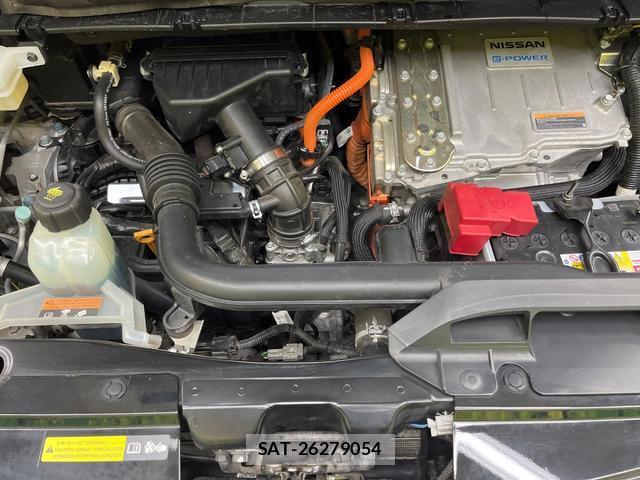 Nissan SERENA 2019-09 8867177-17