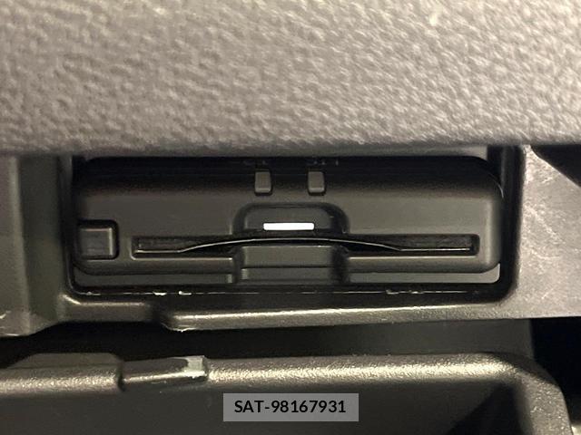 Nissan SERENA 2019-11 8867250-5