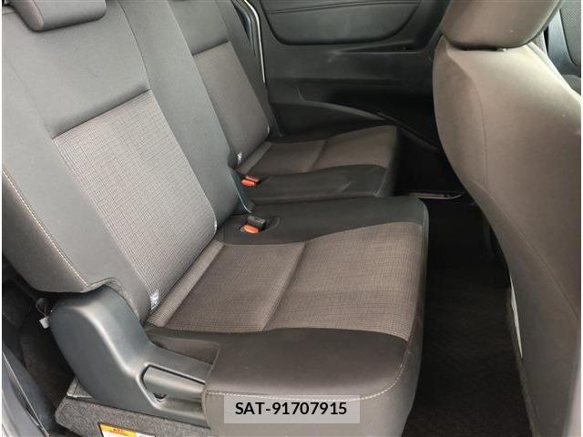 Toyota SIENTA 2020-02 8865451-17