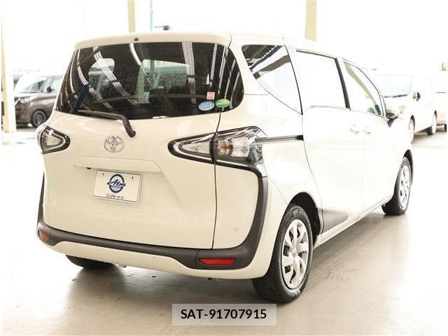 Toyota SIENTA 2020-02 8865451-6