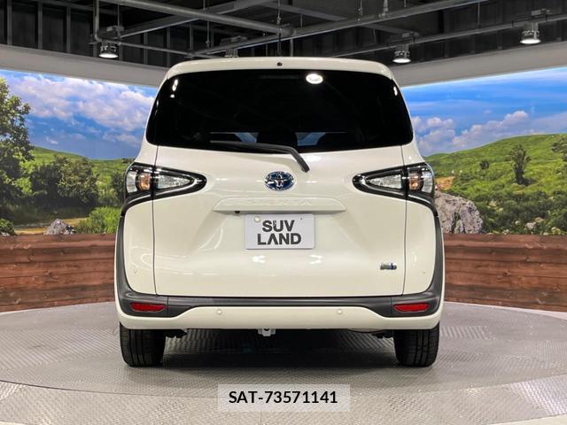 Toyota SIENTA 2020-12 8865739-16