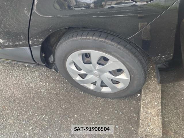 Toyota SIENTA 2015-09 8865926-12