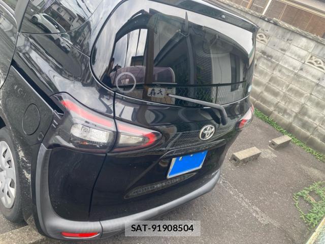 Toyota SIENTA 2015-09 8865926-2
