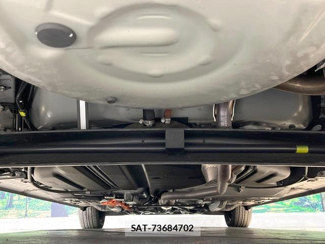 Toyota SIENTA 2019-03 8866305-19