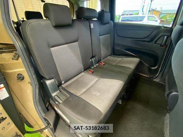 Toyota SIENTA 2021-10 8866326-10