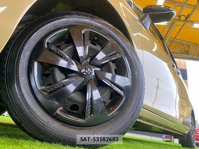 Toyota SIENTA 2021-10 8866326-18
