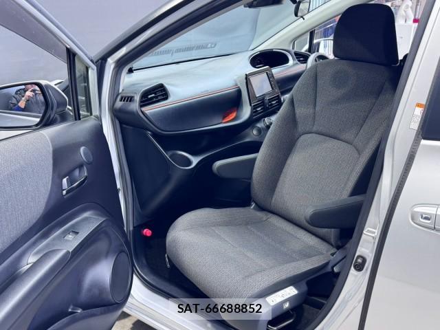 Toyota SIENTA 2020-07 8866521-17