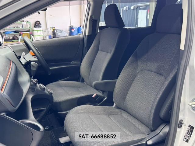 Toyota SIENTA 2020-07 8866521-18