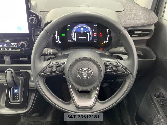 Toyota SIENTA 2024-11 8866918-11