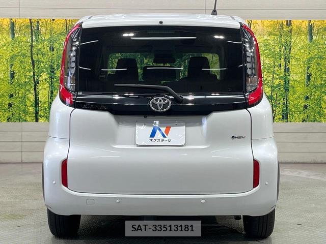 Toyota SIENTA 2024-11 8866918-15
