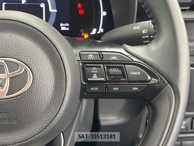 Toyota SIENTA 2024-11 8866918-6