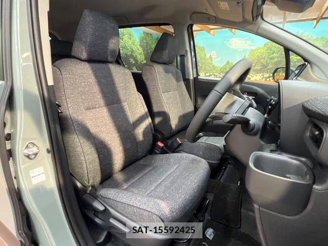 Toyota SIENTA 2026-06 8867084-7