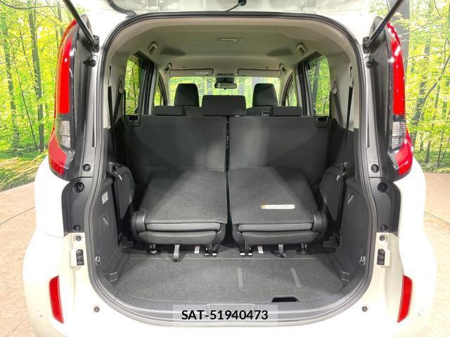 Toyota SIENTA 2023-11 8867504-10