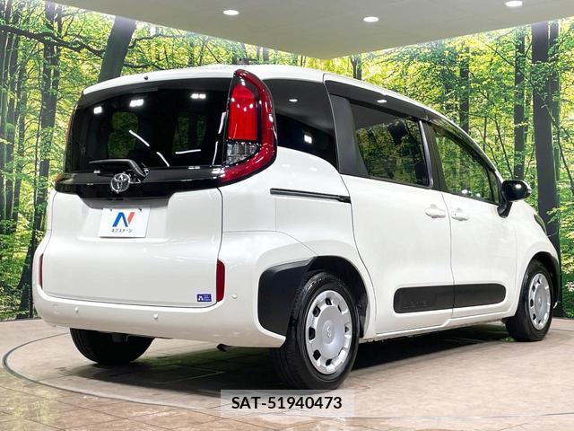 Toyota SIENTA 2023-11 8867504-17