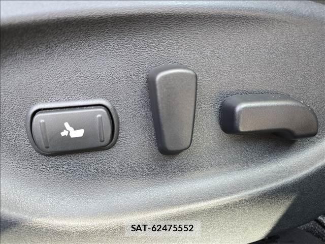 Nissan SKYLINE 2014-03 8865436-8